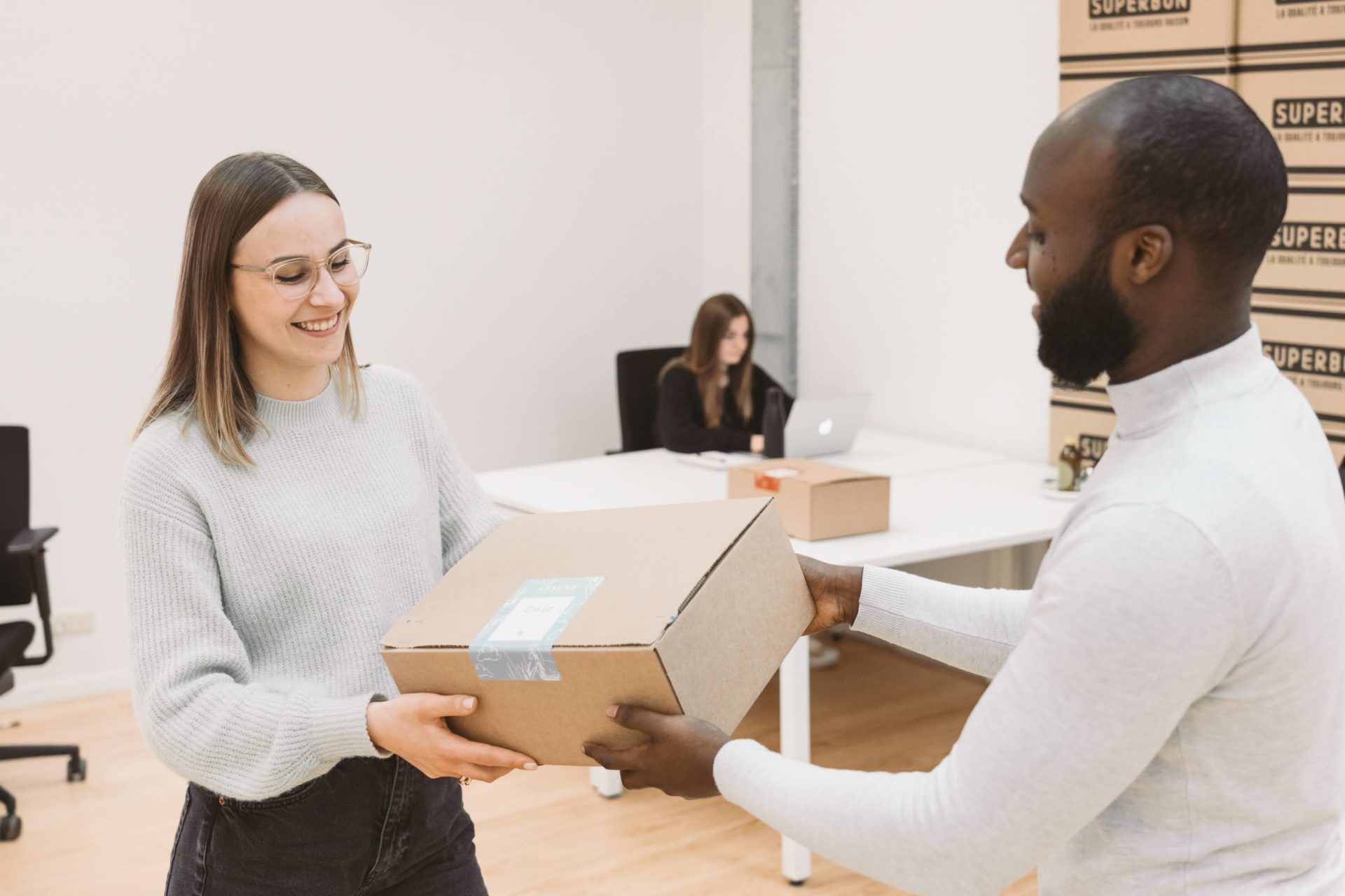 cadeau professionnel sur-mesure, cadeau entreprise panier gourmand